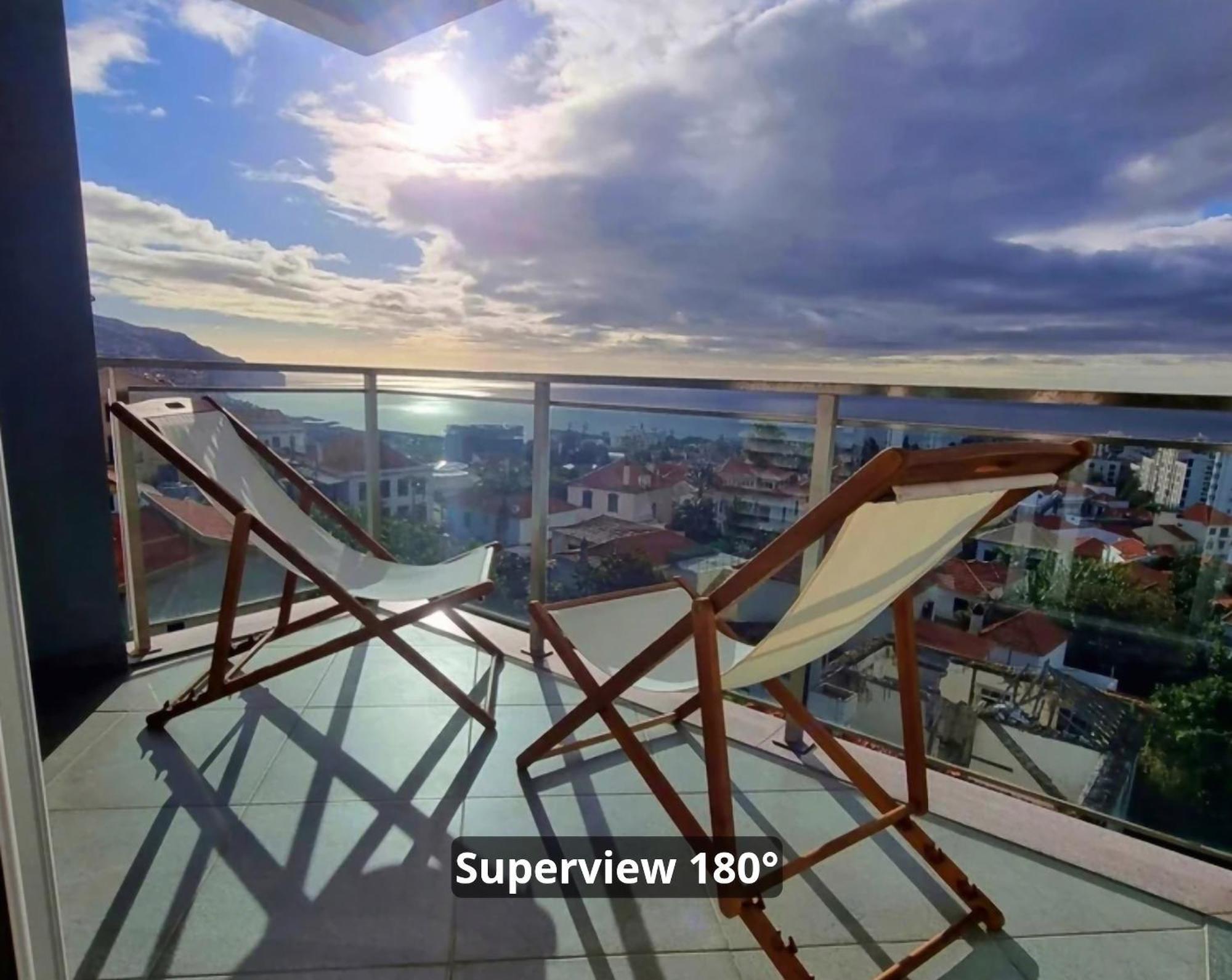 Big Apartment With Ocean Views, Ideal For Groups 丰沙尔 外观 照片